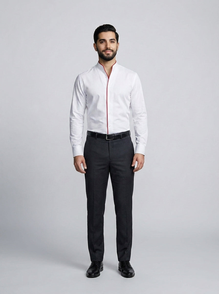 Camisa Blanca Manga Larga con Cuello Mao y Detalle Rojo Corporativo