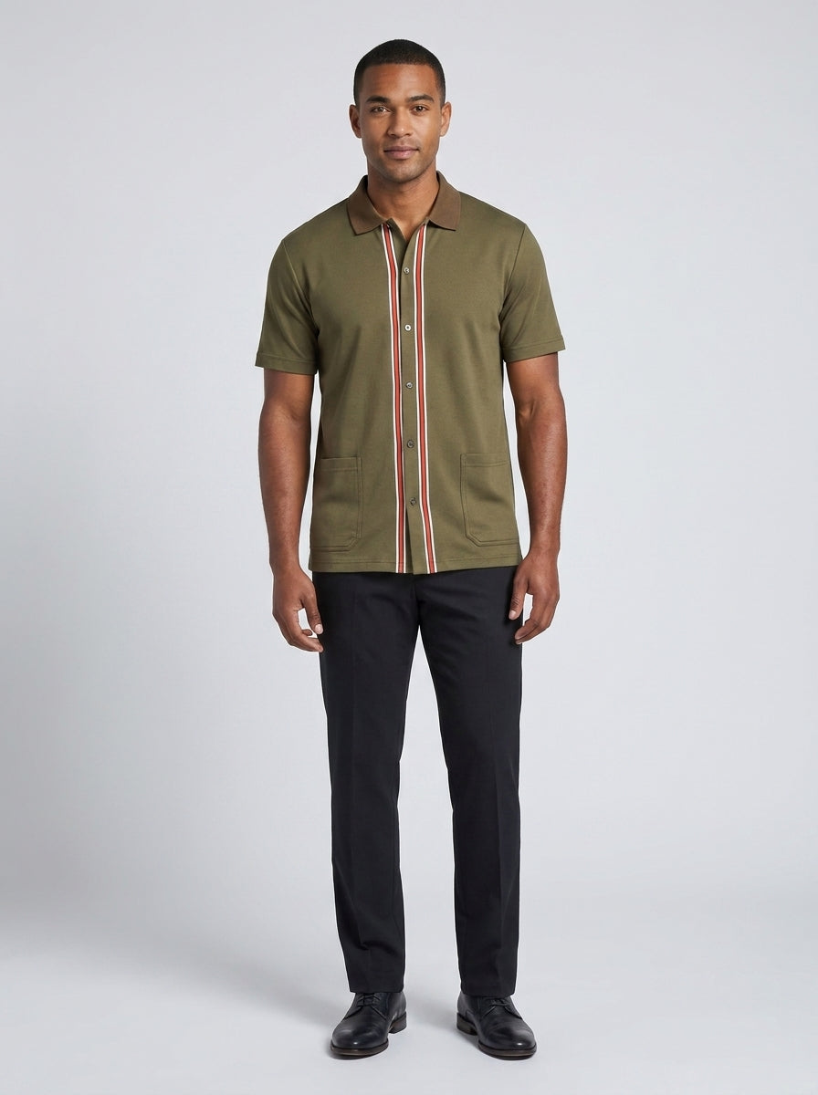 Camisa Cubana Verde Olivo con Rayas Centrales para Bar de Resort