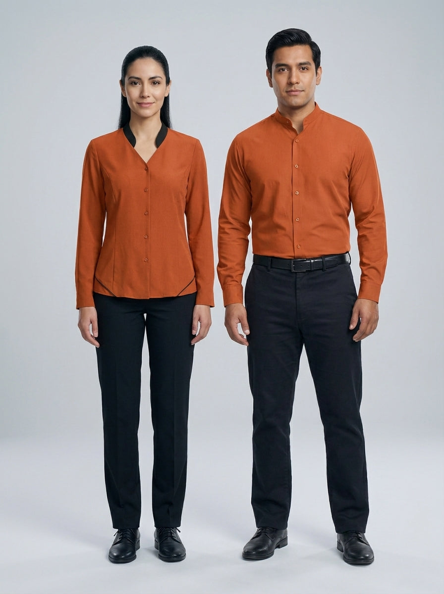 Camisa naranja manga larga con cuello en V femenino y cuello mao masculino para dealer de casino.