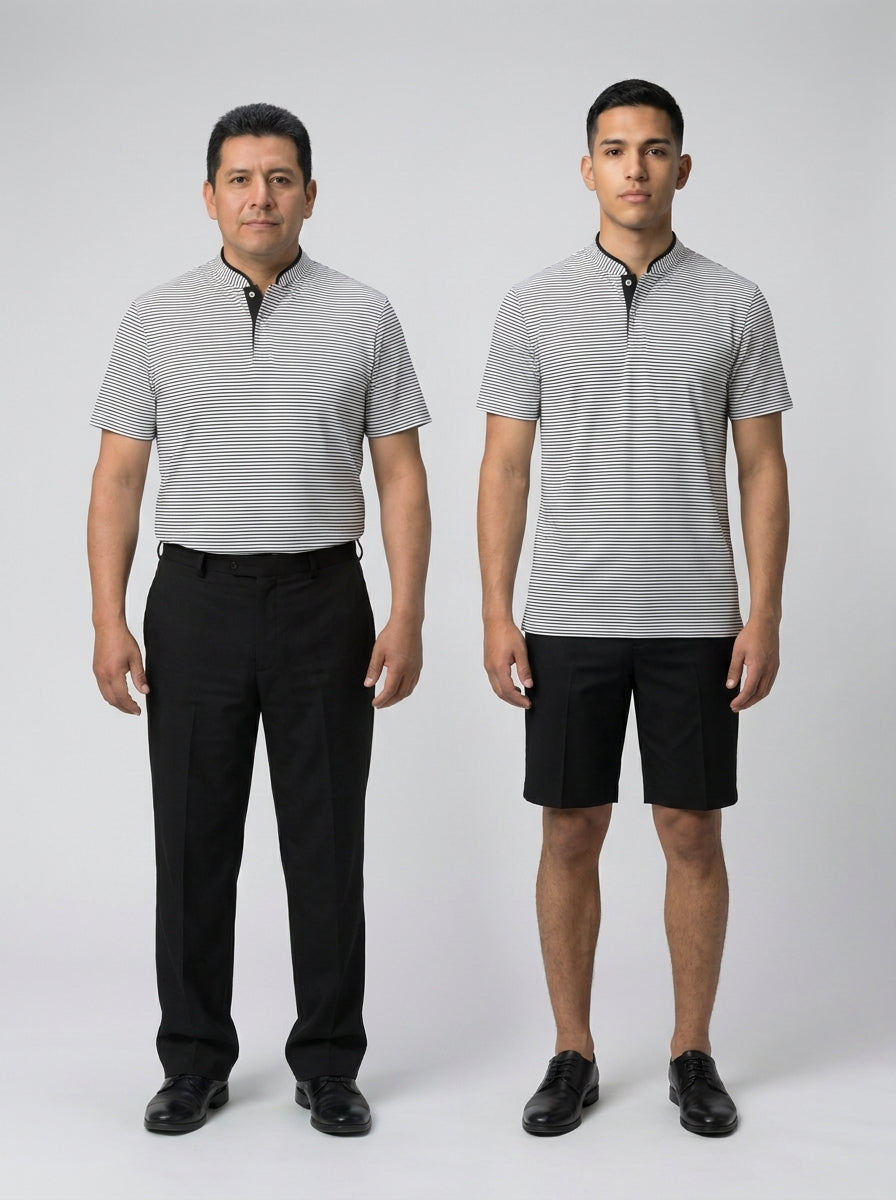 Dos caballeros con polo de rayas finas y cuello mao con pantalón o bermuda negra para personal de alberca de resort.